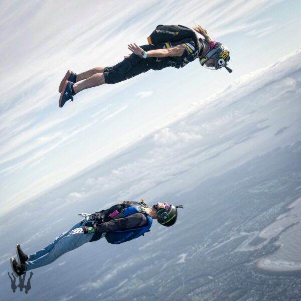 Social distancing skydiving Kian Bullock