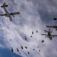 women world record project 19 skydivers exciting from 3 planes
