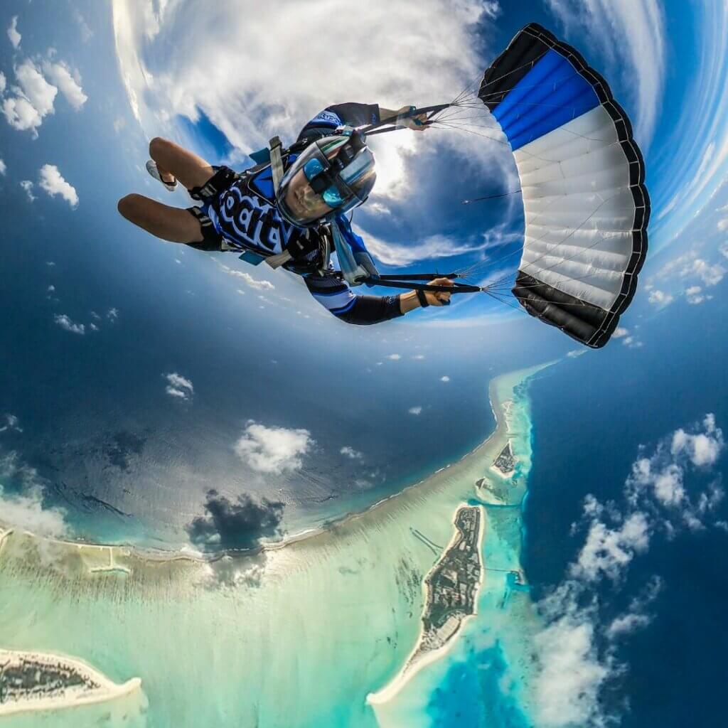 flying safire 3 on rears over blue ocean