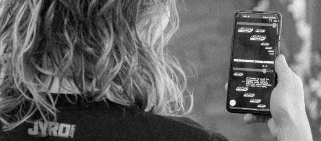 customer using wingloading calculator on mobile